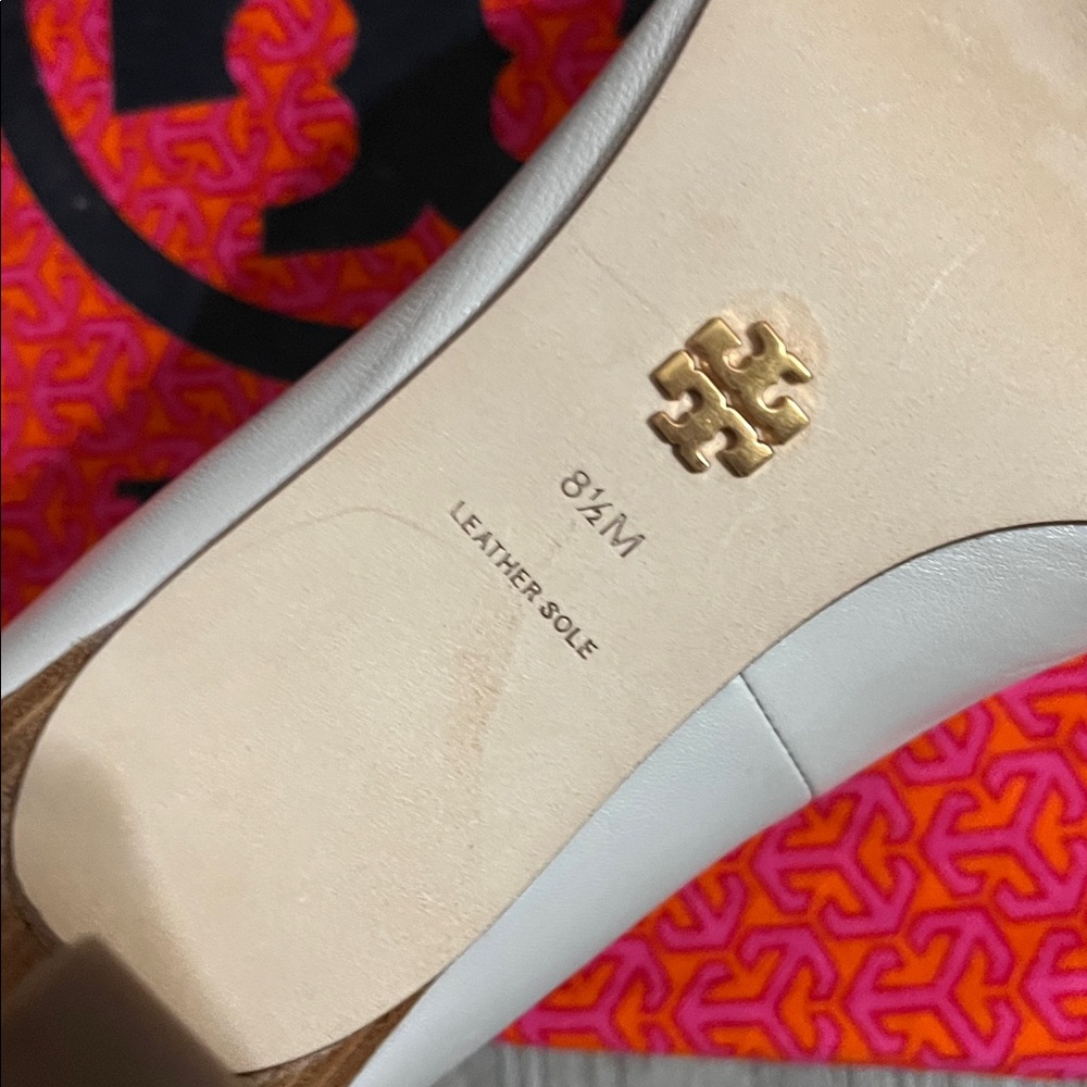Tory Burch Jessa Shoes - Picture 6 of 16